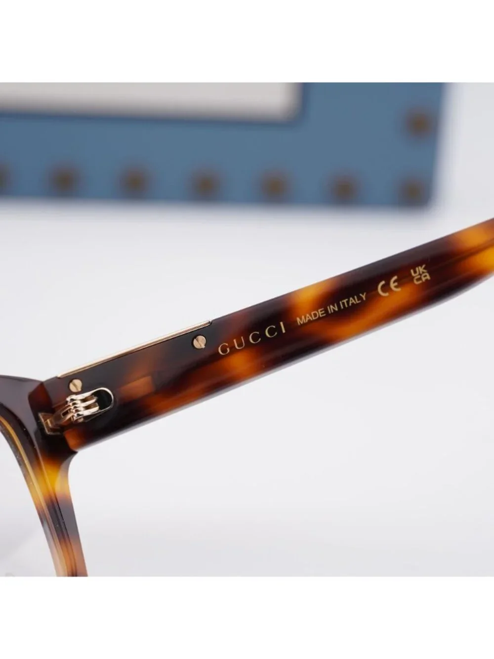 Gucci model gg1889o